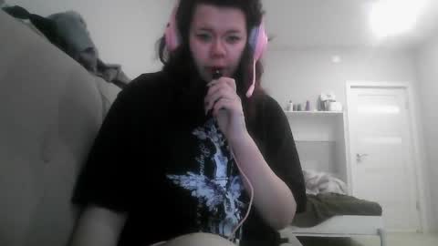 Snapshot of amanda_mia chatting on April 2026 03:18:02 PM amanda_mia online show from April 2026 03:18:02 PM