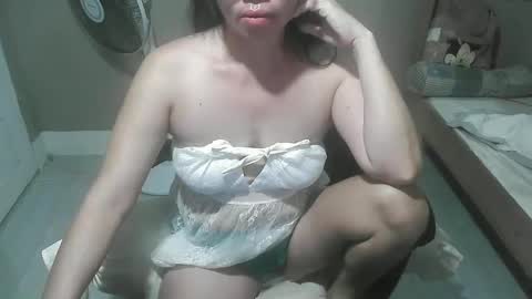 Snapshot of amanda_pinaymama chatting on January 2025 08:18:02 AM amanda online show from January 2025 08:18:02 AM