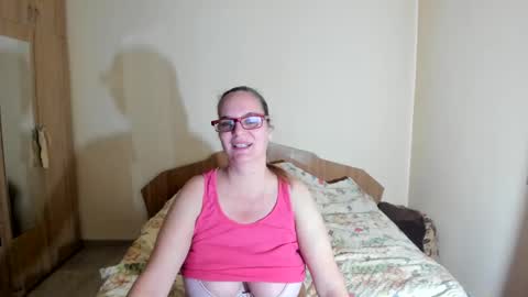 Snapshot of amanda_squirt chatting on February 2025 05:44:01 PM amanda_squirt online show from February 2025 05:44:01 PM