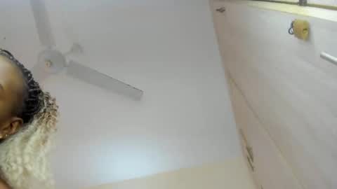 Amanda tint online show from October 2025 07:52:01 AM