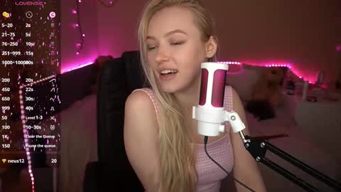 Snapshot of amandaafire chatting on February 2026 07:18:01 AM Amanda online show from February 2026 07:18:01 AM