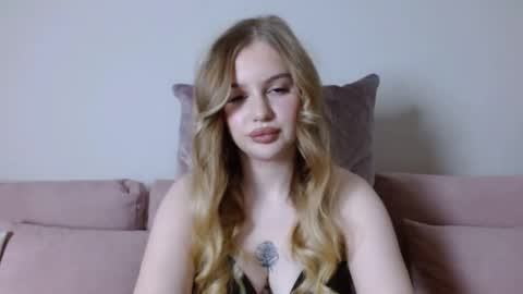 Amanda online show from February 2026 07:12:01 PM