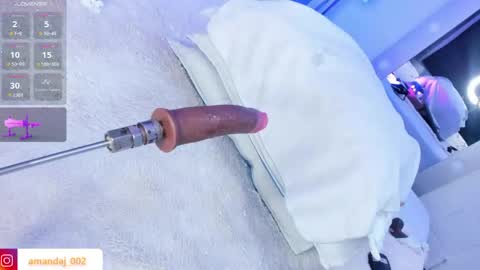 Snapshot of amandajoness_ chatting on April 2026 07:58:01 PM amandajoness online show from April 2026 07:58:01 PM