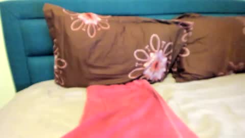 Snapshot of amandalove36 chatting on February 2025 08:31:02 AM Amanda Love online show from February 2025 08:31:02 AM