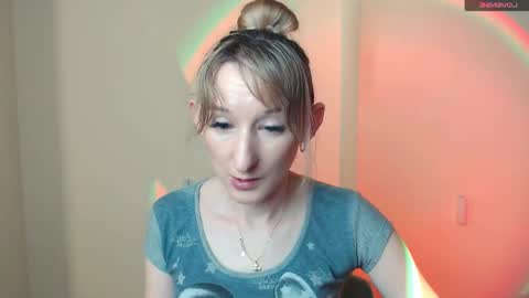 Amanda online show from May 2026 07:04:01 AM