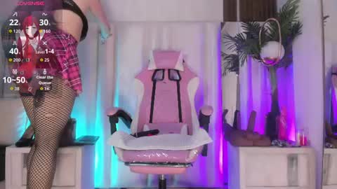 Snapshot of amara_lunee chatting on July 2026 04:12:01 AM AMARA online show from July 2026 04:12:01 AM