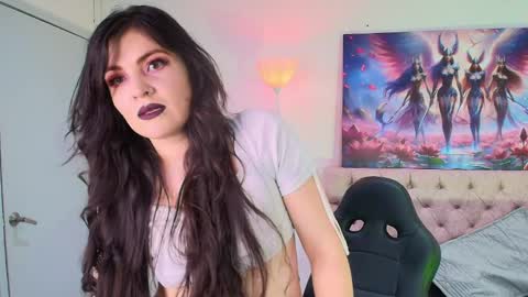 Snapshot of amara_vega chatting on February 2025 11:52:01 AM Amara Vega online show from February 2025 11:52:01 AM