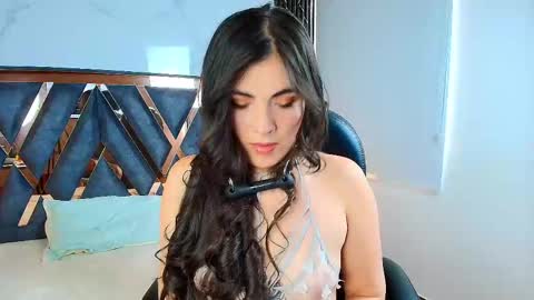 Snapshot of amara_vega chatting on October 2025 03:31:02 PM Amara Vega online show from October 2025 03:31:02 PM