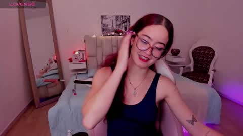 amaraa_couper1 online show from February 2026 04:09:01 AM