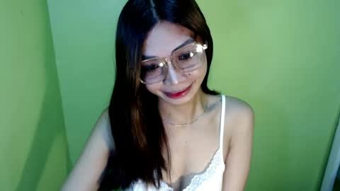 Snapshot of amarabellax chatting on July 2026 09:42:02 PM BELLA online show from July 2026 09:42:02 PM