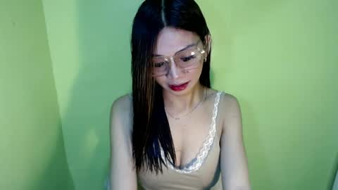 Snapshot of amarabellax chatting on July 2026 01:52:01 AM BELLA online show from July 2026 01:52:01 AM