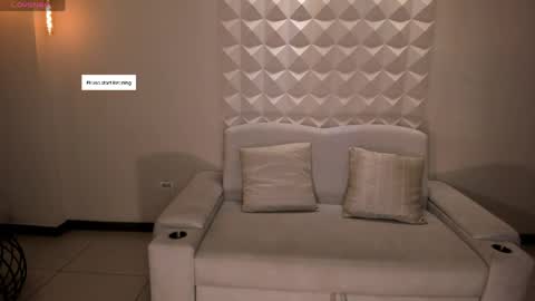 Amara Di online show from May 2026 11:04:01 AM