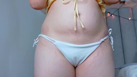 Amaris online show from November 2025 03:05:02 AM