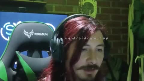 Snapshot of amaru_bf_experience chatting on November 2025 02:12:01 AM Amaru online show from November 2025 02:12:01 AM