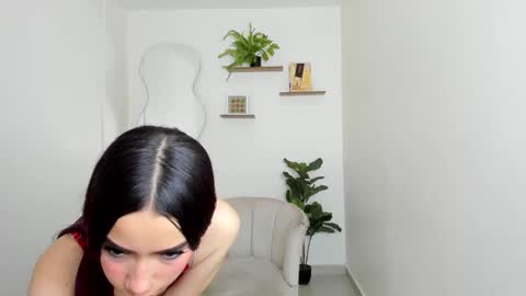 Snapshot of amary_turner chatting on October 2025 12:28:02 PM Nicole online show from October 2025 12:28:02 PM