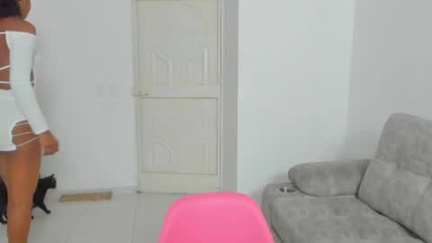 Snapshot of amatiistur chatting on April 2026 11:02:02 PM Tammy online show from April 2026 11:02:02 PM