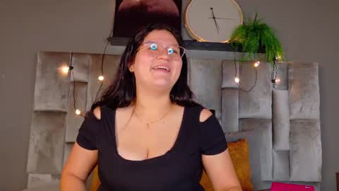 Snapshot of amatistasky__ chatting on June 2026 10:31:02 AM AMATISTA online show from June 2026 10:31:02 AM