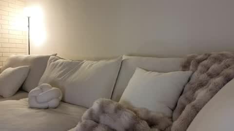 amaya_floress online show from June 2026 08:39:02 AM