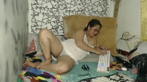 Snapshot of amazing_angel22 chatting on February 2025 12:54:02 AM amazing angel online show from February 2025 12:54:02 AM