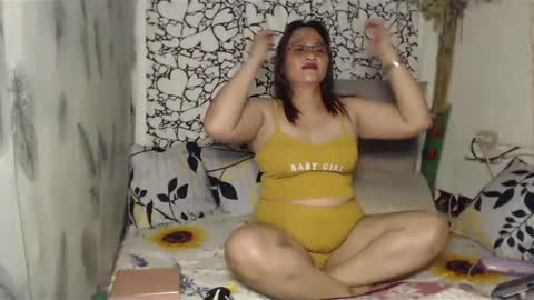 Snapshot of amazing_angel22 chatting on March 2025 04:35:02 PM amazing angel online show from March 2025 04:35:02 PM