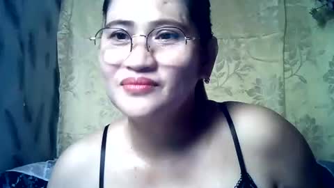 Snapshot of amazing_angel22 chatting on October 2025 07:47:01 PM amazing angel online show from October 2025 07:47:01 PM