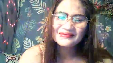 Snapshot of amazing_angel22 chatting on December 2025 05:07:02 PM amazing angel online show from December 2025 05:07:02 PM