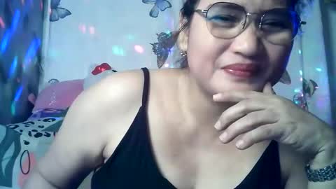 Snapshot of amazing_angel22 chatting on March 2026 08:35:02 PM amazing angel online show from March 2026 08:35:02 PM