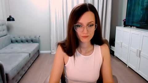 Izza online show from December 2024 03:24:02 PM