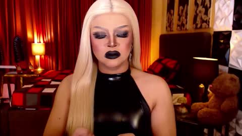 MISS JAZMINE QUEEN OF HELLFIRE online show from October 2025 08:11:01 AM