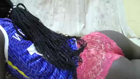 amazon_girl03 online show from February 2025 11:10:01 AM