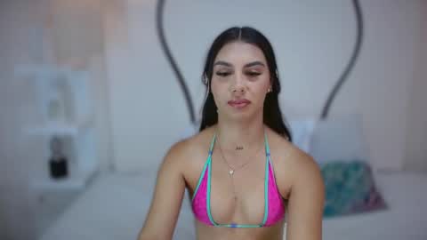 Snapshot of ambar_collins4 chatting on April 2026 04:30:02 PM Ambar Collins online show from April 2026 04:30:02 PM