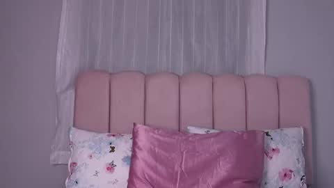 ambar_rousse_ online show from April 2026 07:36:02 AM