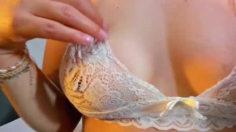 Snapshot of ambar_sex10 chatting on January 2025 03:55:01 PM Ambar online show from January 2025 03:55:01 PM