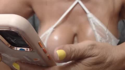 Ambar online show from January 2025 07:16:01 PM