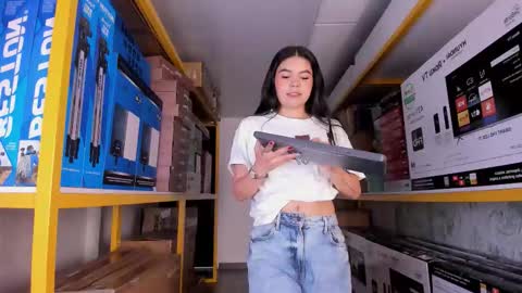 Snapshot of ambarina_ chatting on March 2026 11:43:02 AM Ambarina online show from March 2026 11:43:02 AM