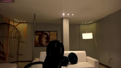 Ambar  online show from October 2025 10:24:01 AM