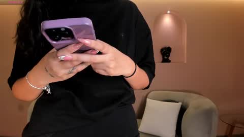 Snapshot of ambarjames_ chatting on June 2026 11:08:02 AM Ambar online show from June 2026 11:08:02 AM