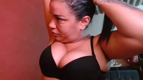 Snapshot of ambarmilf09 chatting on October 2025 03:10:01 PM ambarmilf09 online show from October 2025 03:10:01 PM