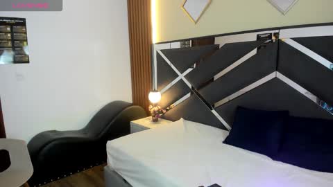 Snapshot of ambaross chatting on March 2026 01:16:01 PM Ambar Ross online show from March 2026 01:16:01 PM