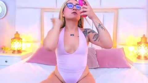 AmbarSantany  online show from July 2026 10:14:02 PM