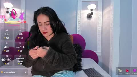 Snapshot of ambbermoon chatting on March 2025 10:48:01 AM online show from March 2025 10:48:01 AM