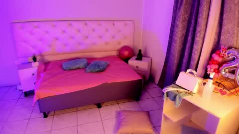  Amber  online show from January 2026 10:40:01 AM