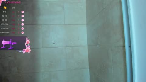 Amber online show from January 2025 11:39:02 PM