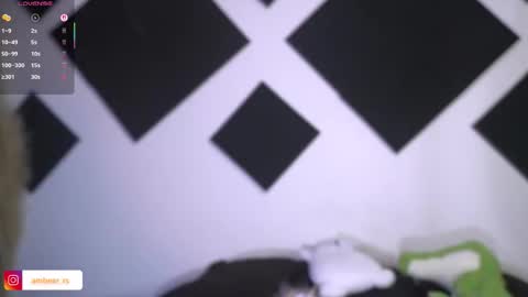 Amber online show from October 2025 02:43:02 AM