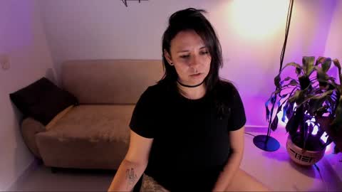Snapshot of amber__davis chatting on May 2026 01:00:01 AM Amber Davis online show from May 2026 01:00:01 AM
