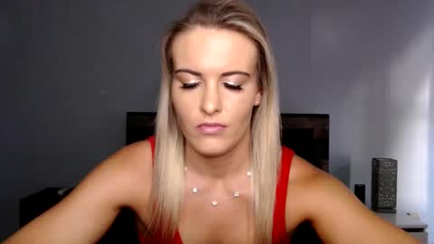 Snapshot of amber__xoxo chatting on March 2026 01:55:01 PM Amber online show from March 2026 01:55:01 PM