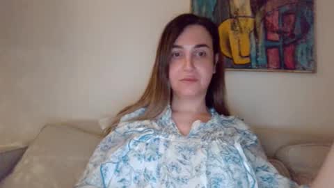 Elena online show from October 2025 08:18:01 PM