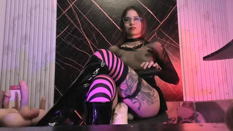 Snapshot of amber_blair chatting on December 2024 11:57:02 PM amber_blair online show from December 2024 11:57:02 PM