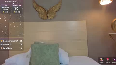 A M B E R online show from September 2025 12:32:02 AM