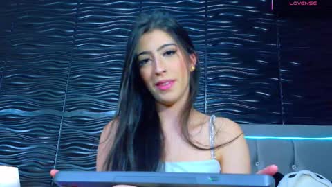 Snapshot of amber_bull chatting on September 2025 12:30:01 PM amber_bull online show from September 2025 12:30:01 PM